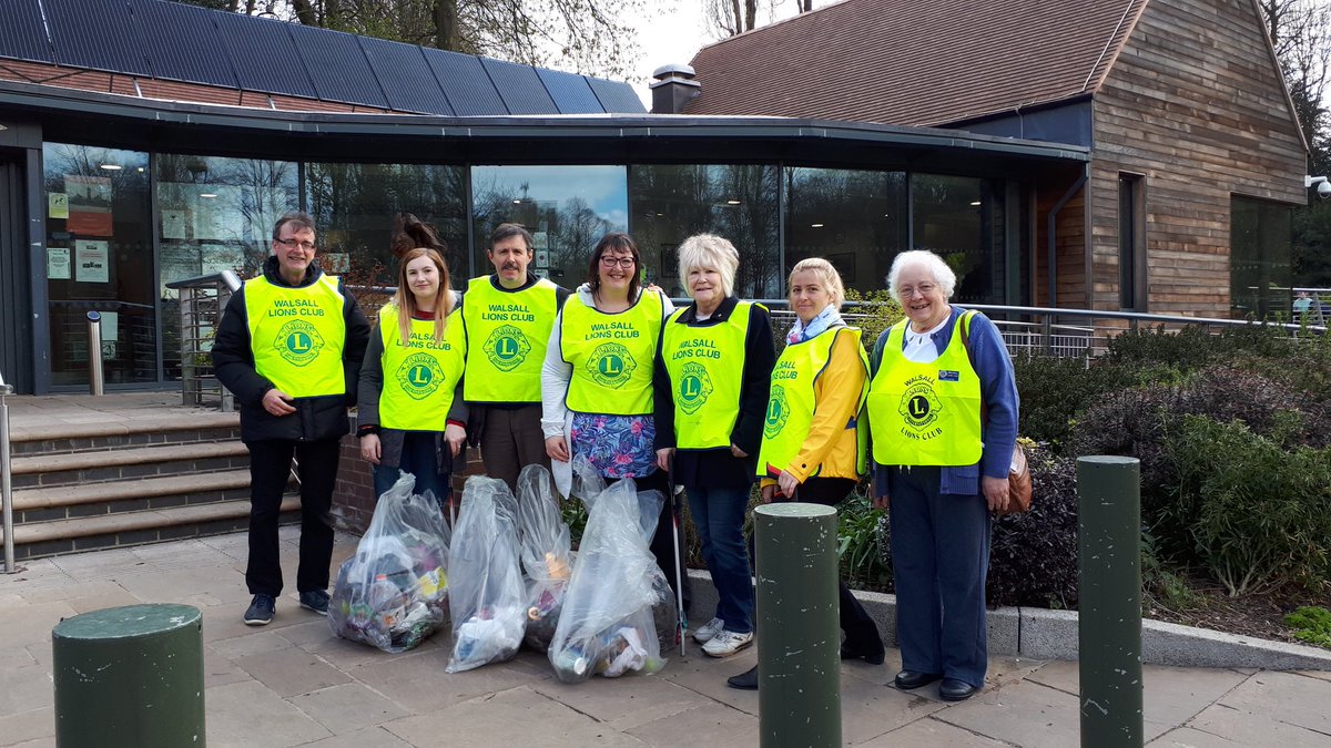 What a day for it! The sun was out showing the Arboretum at its best. Our litter pick in Walsall Arboretum was a great success.  Many thanks to the brilliant arboretum park staff who looked after us and do a brilliant job in looking after this wonderful green space.#walsall