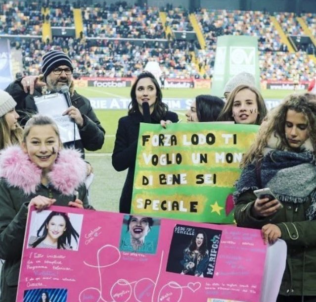 lodovicaxsofia's tweet photo. tanti auguri @lodocomello ! i miss u♥️🌹 https://t.co/Tq3ILgJ1LN