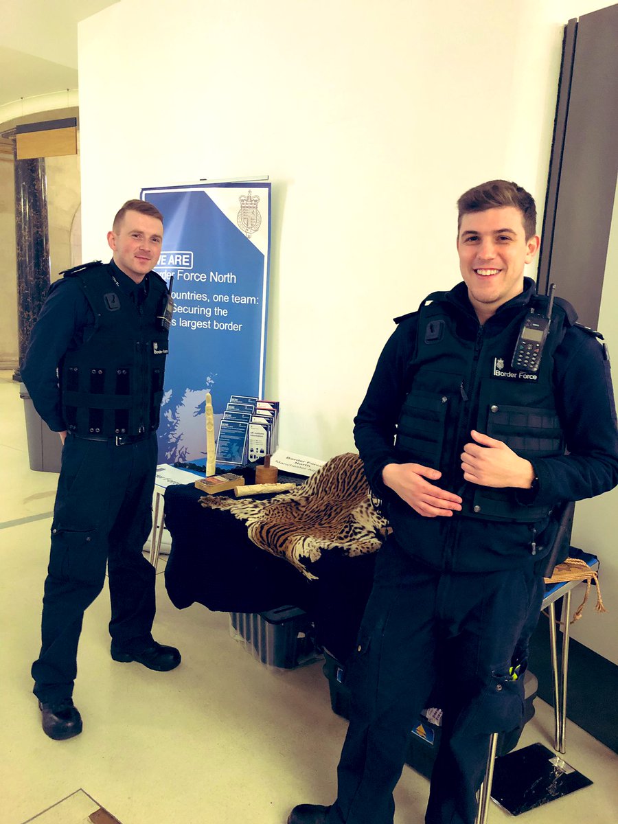 tecmcr's tweet photo. #breakingnews @UKFast duck detained by #ukborderforce Eddie and Adam ๐ wijnaldum_gini @MCCWorkSkills #saturdayspectacular @MancLibraries #stpeters https://t.co/9kZ1LhChRi
