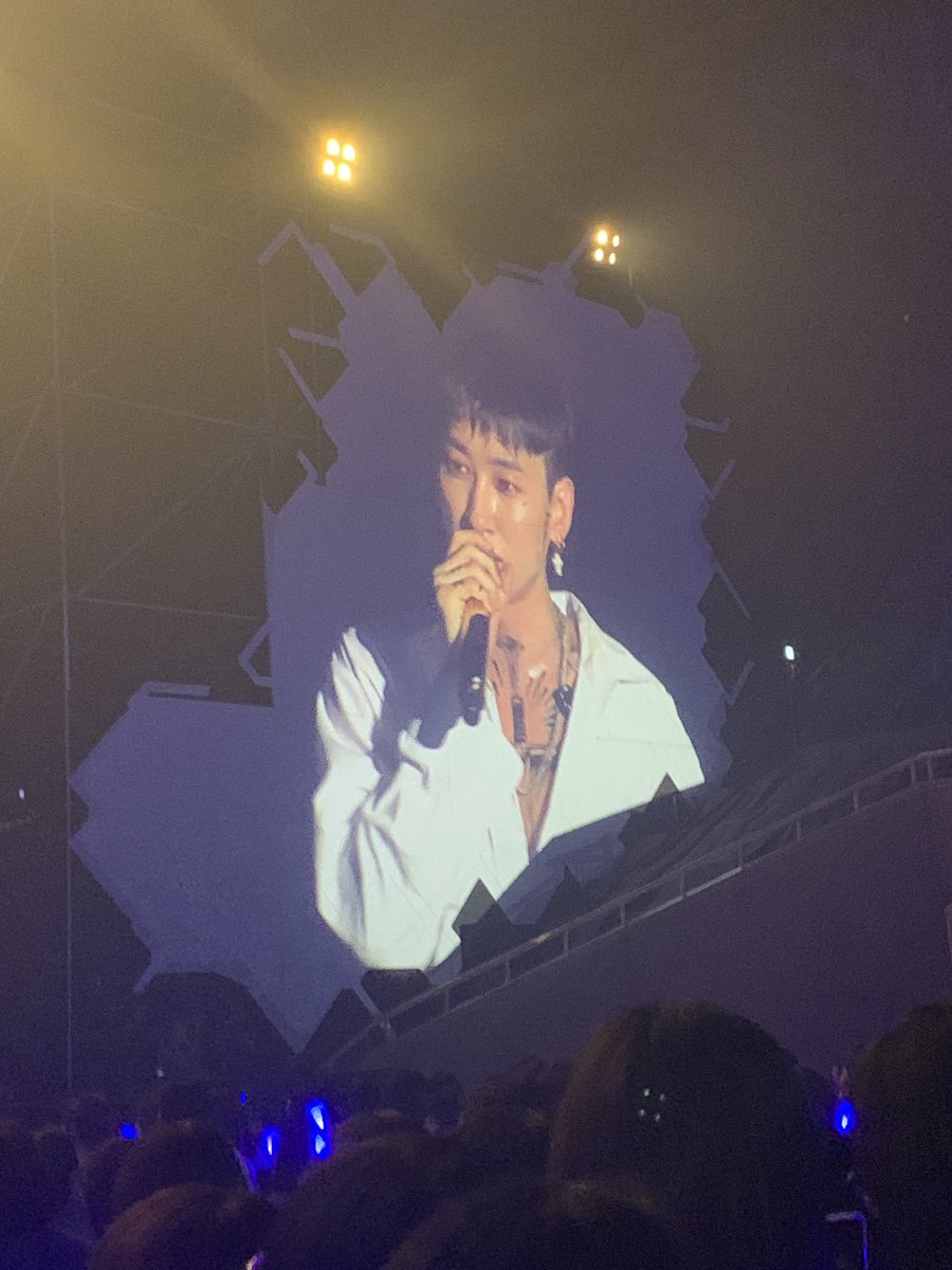 1041sj's tweet photo. 190413 #TheDnE https://t.co/mIGTGKkeVI