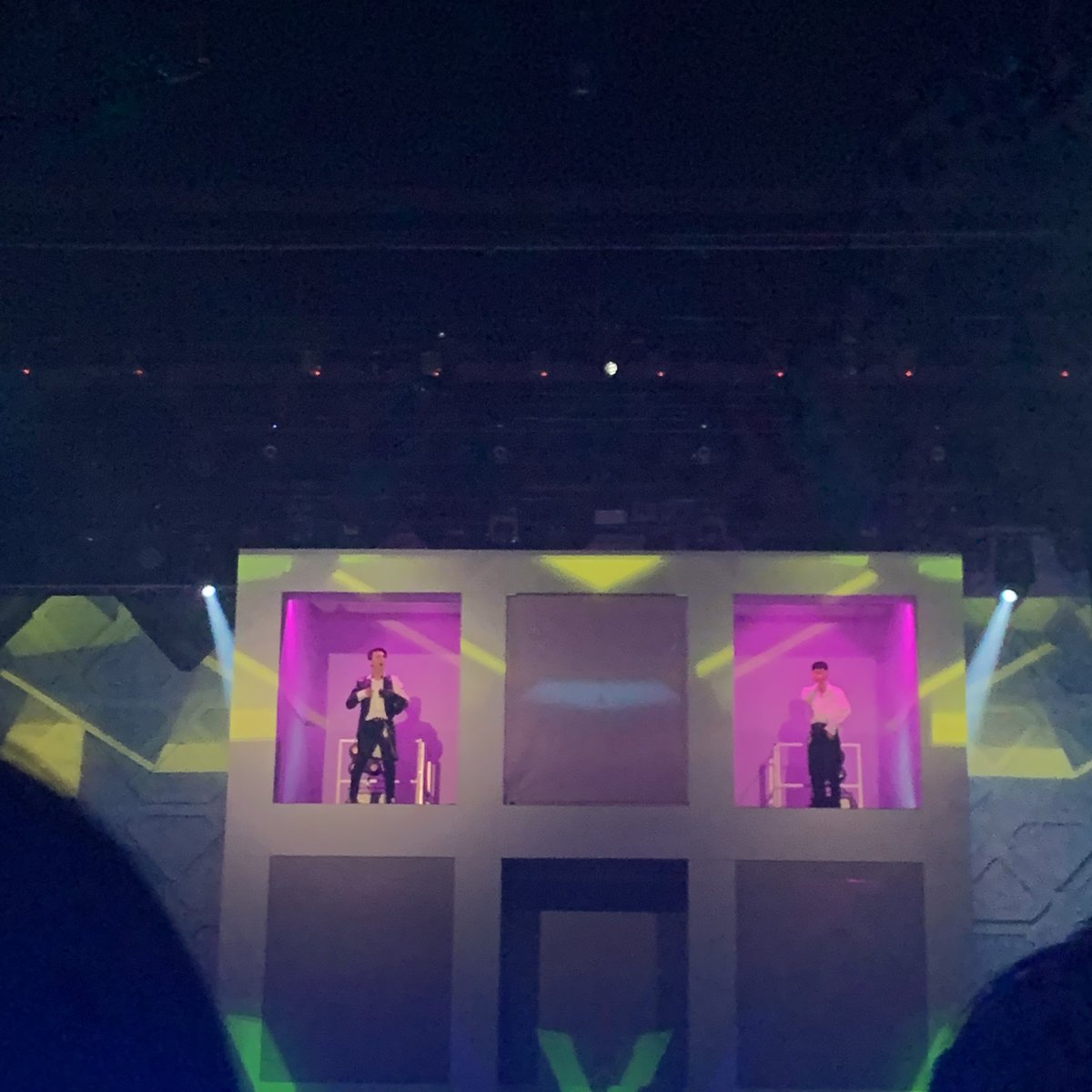 1041sj's tweet photo. 190413 #TheDnE https://t.co/mIGTGKkeVI