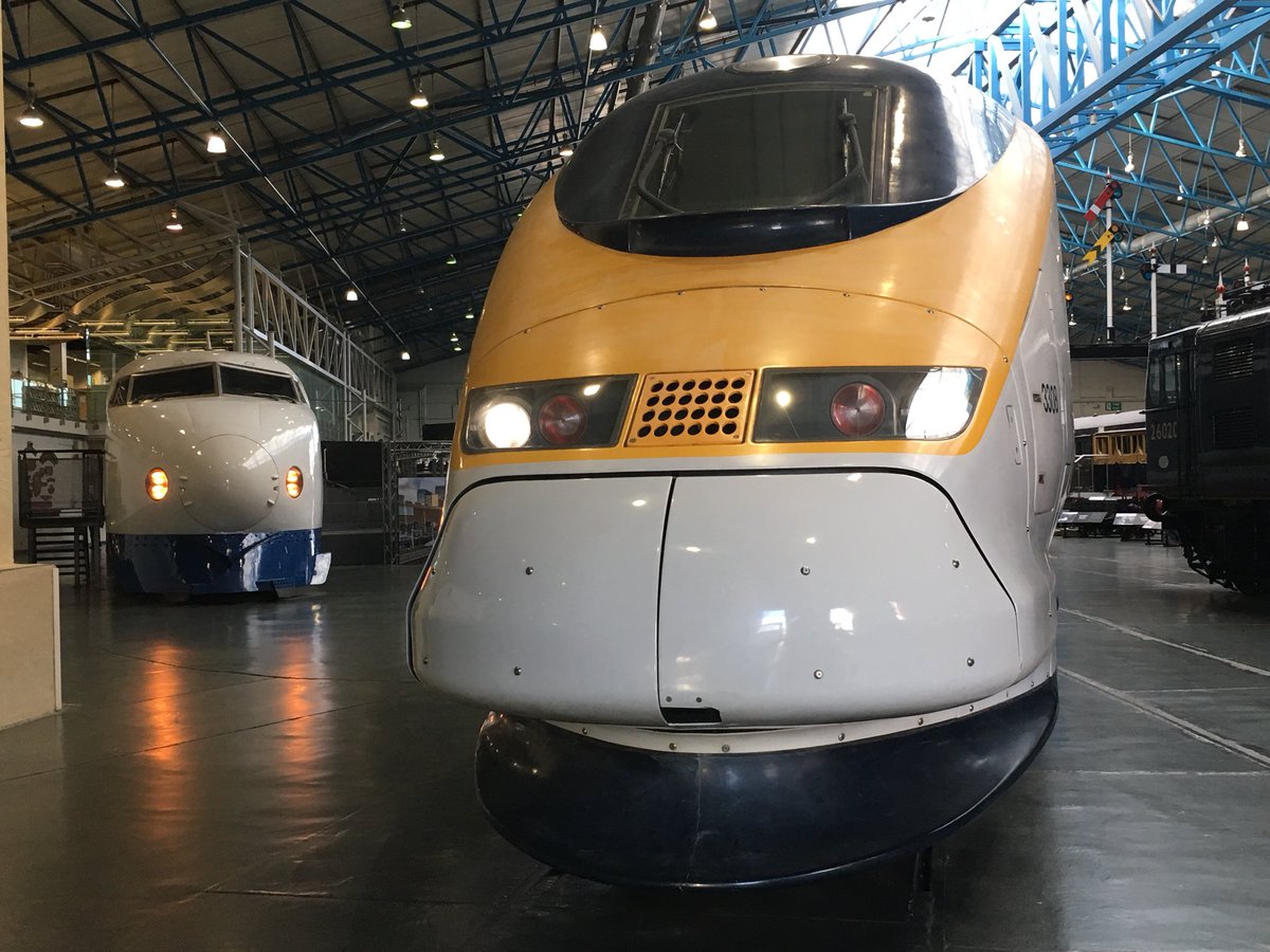 O Xrhsths Mao Kono Sto Twitter 3 5 イギリス北部のヨークにある国立鉄道博物館では様々な機関車をはじめ なんと日本の新幹線0系とユーロスターの共演も見れました感激です