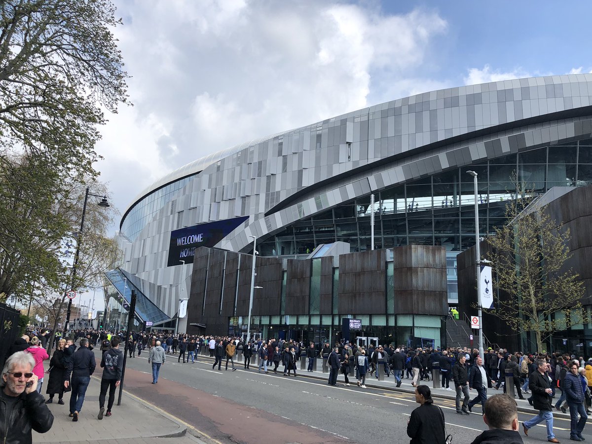 LeeMcQueen's tweet image. Match day 😍@SpursOfficial 
#COYS
#THFC #SpursAreHome #SpursNewStadium @LastWordOnSpurs