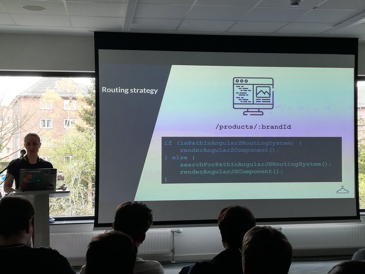 Our first speaker <a href="/jsunconf/">JSUnconf</a> : Nadya. She talked about how Fashion Cloud modernized its frontend. Great talk and great audience! Applause! 👏 #crewlove #hamburg #Angular