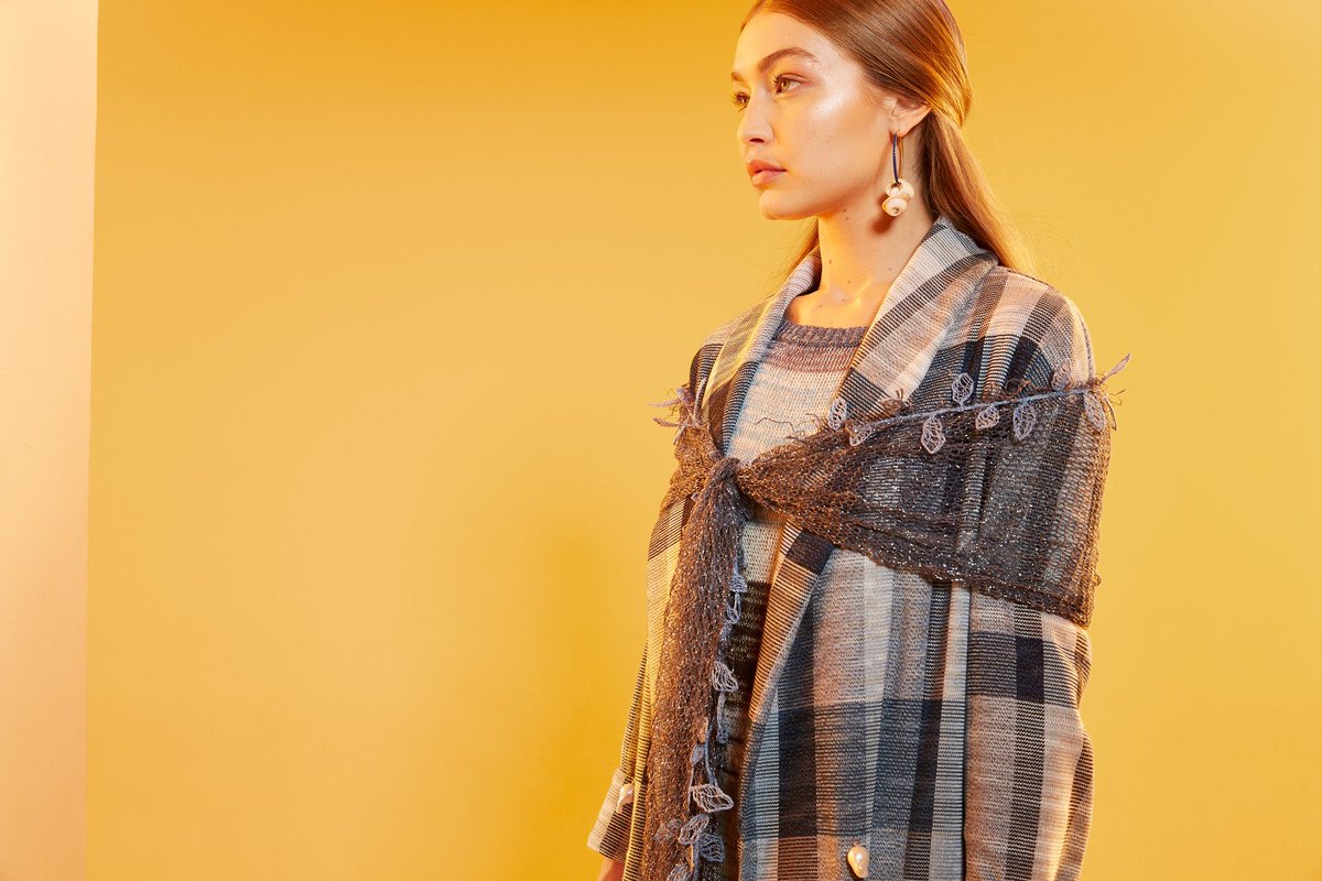 Missoni's tweet photo. #GigiHadid at Summer 2019 Fashion Show.
Discover the whole collection on https://t.co/zkIe3VWR8d
#Missoni #MissoniSS19 https://t.co/zcpQYKRsd2
