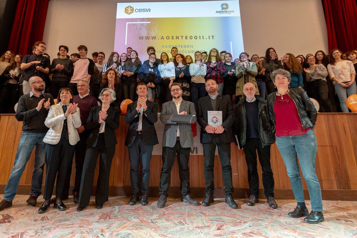 UNBELFUTURO's tweet photo. #Sostenibilità @Cesvi_NGO: 'Gli studenti di #Agente0011: #Missioneinclusione oggi a Bergamo hanno presentato le loro proposte di inclusione e sostenibilità a istituzioni e cittadinanza. Congratulazioni a tutti i ragazzi… https://t.co/uDPfJSU8AV, see more https://t.co/sxvfLY8PCZ