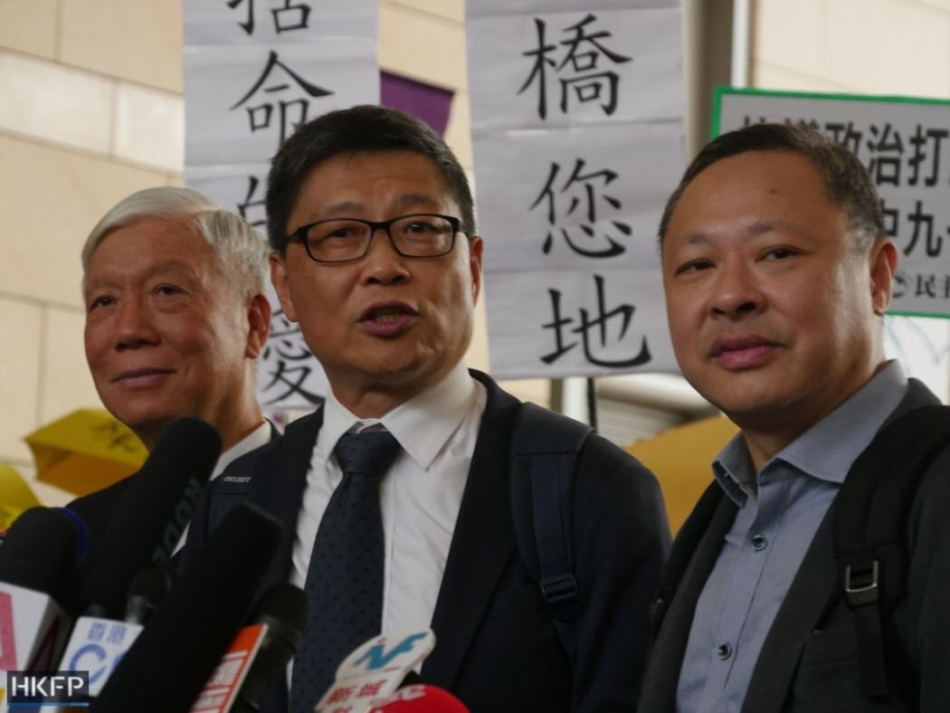 本週民主與言論自由再次遭到了攻擊，踐踏。我在此對所有被重判的香港雨傘革命活動人士們表達我對 他們的全盤支持，並且與他們團結與共。

自由無國界！