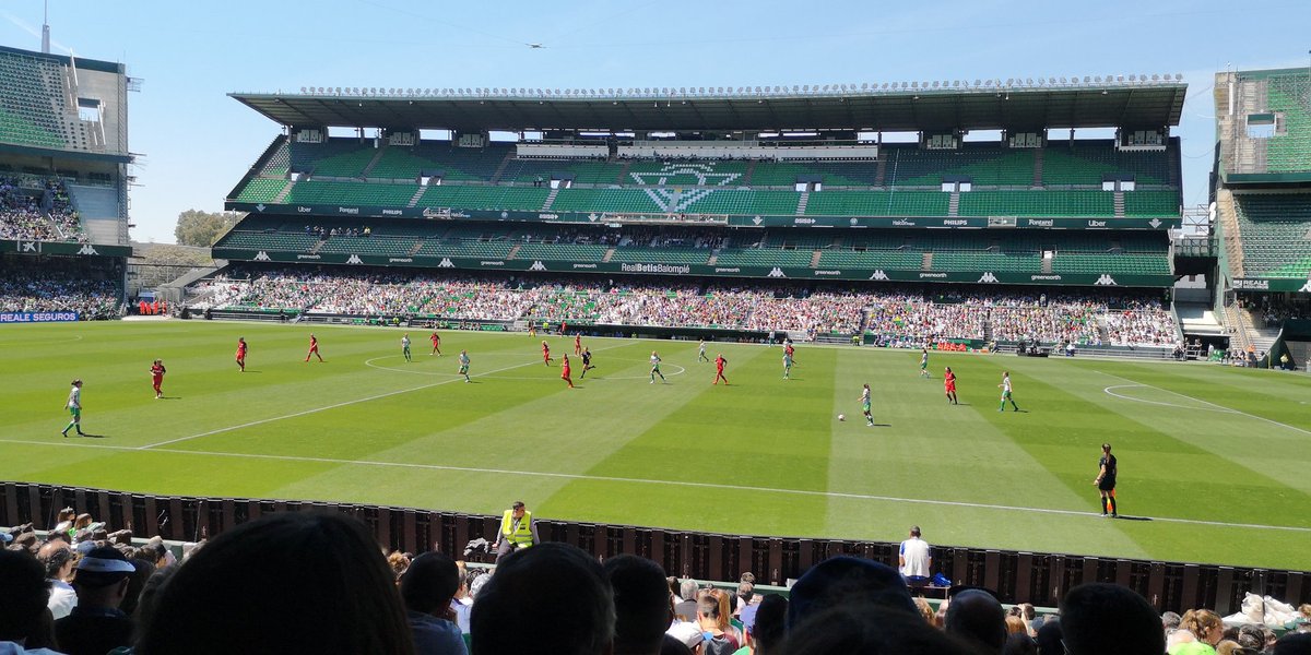 lauravm89's tweet photo. Hoy toca apoyar a las leonas de @SevillaFC_Fem en casa del eterno rival. No sabemos quién ganará, pero ante todo... #ElFutbolGanaConEllas #ElGranDerbiFemenino
#SFCeBasta https://t.co/3fGiKnqt8w