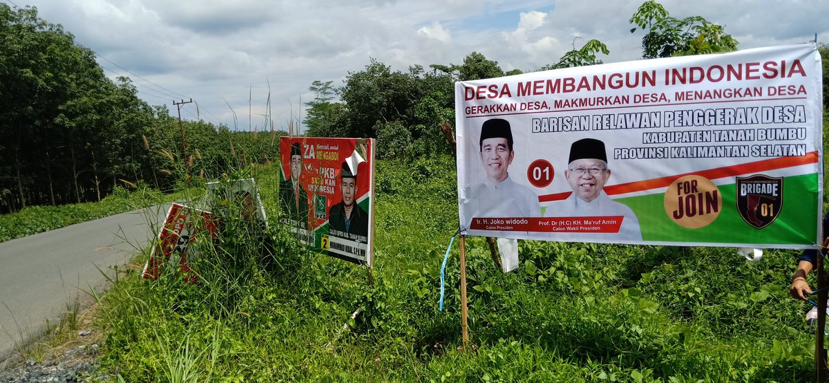 #RabuPutih
<a href="/jokowi/">Joko Widodo</a> <a href="/KHMarufAmin_/">K.H. Ma’ruf Amin</a> <a href="/cakimiNOW/">A Muhaimin Iskandar</a> <a href="/EkoSandjojo/">Eko P. Sandjojo</a> <a href="/SyaifulHooda/">Syaiful Huda</a> @JOINKalsel