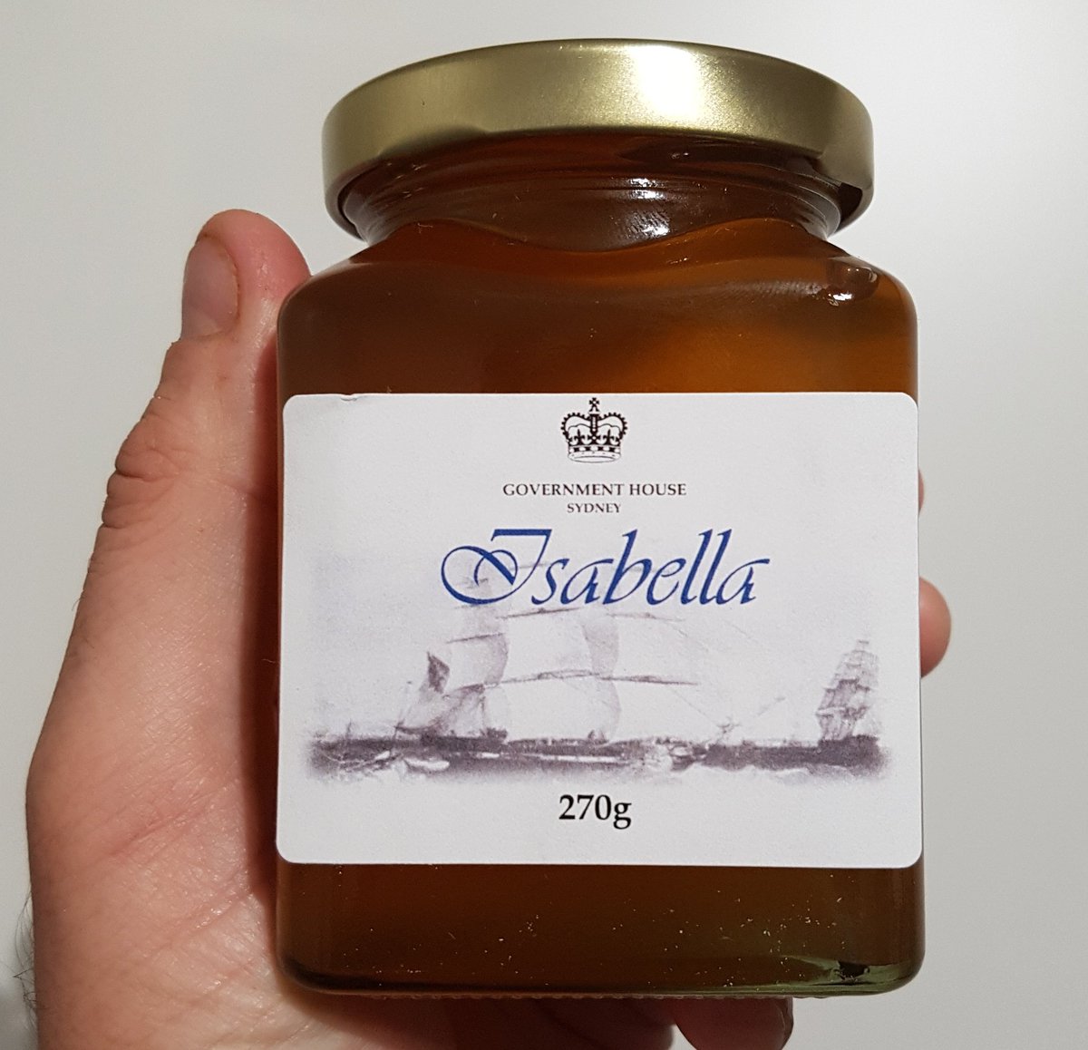 One of the fun things that  #beekeepers do with each other is swap unique honey flavours. I provided some of the  @Aust_Parliament  #honey and a bottle of bochet. In return I received some of the Governor's honey, Isabella, named after the ship the bought  #bees to Australia