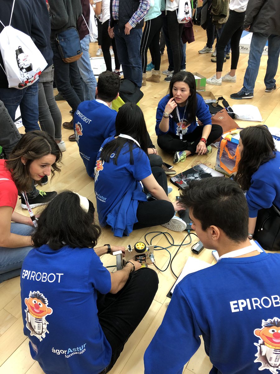 ASTI_France's tweet photo. Nous nous sommes bien amusés Samedi à #ASTIChallenge!
Une fête de la robotique à @museoevolucion, organisée par @astifoundation et sponsorisée par @astimrobotics et @caixabank
#ASTIRobotics @AstiChallenge
@ASTITechGroup @veronicapascboe @RubenMG_Burg @Roberto_Ranz https://t.co/BQg4ZFlPub