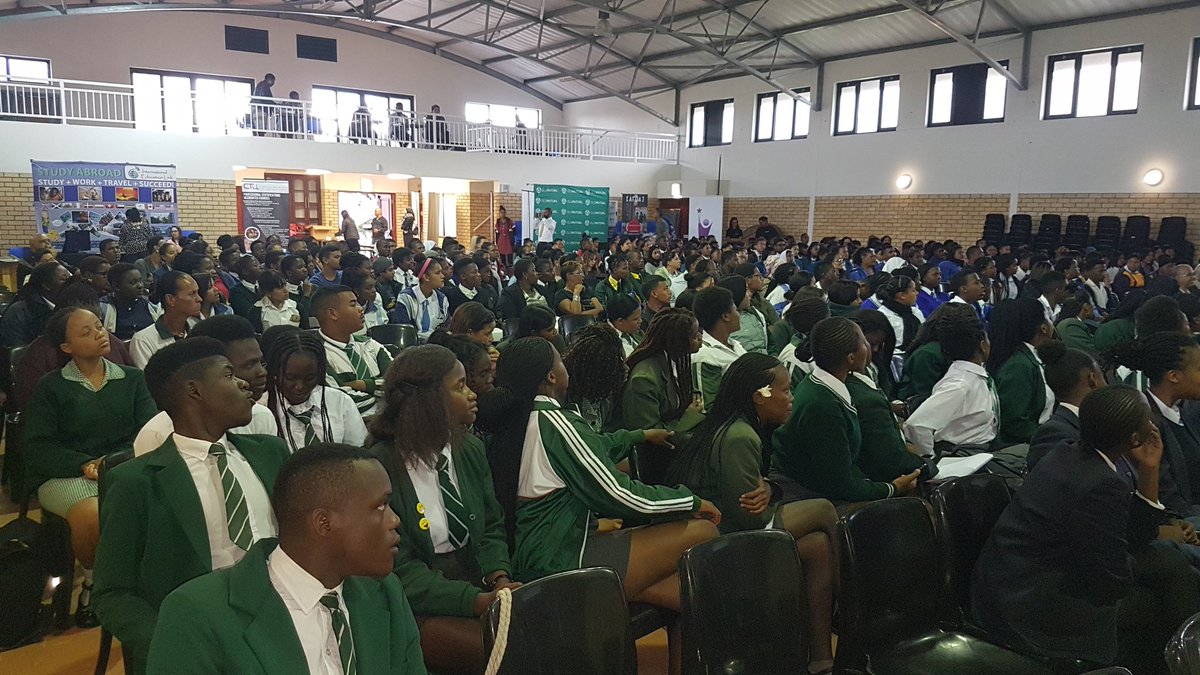 gstander10's tweet photo. A great turnout at the MSED Careers Expo this morning. Success is a decision! I'M Possible! @WCED_HOD @CharmainePiet @KarenR_Dudley18 @WCED_Districts https://t.co/2tIVZCFbVl
