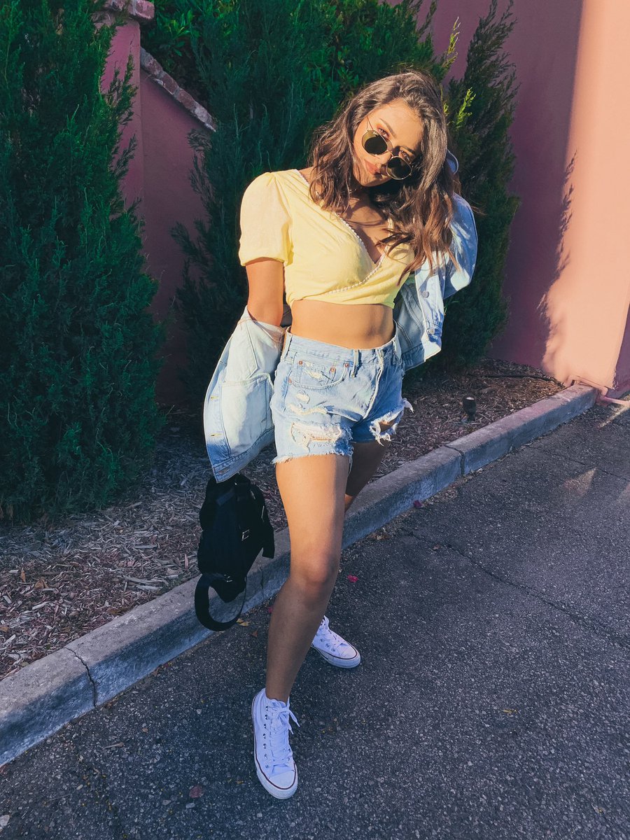 danielaacallee's tweet image. Les regalare una foto de hoy😬