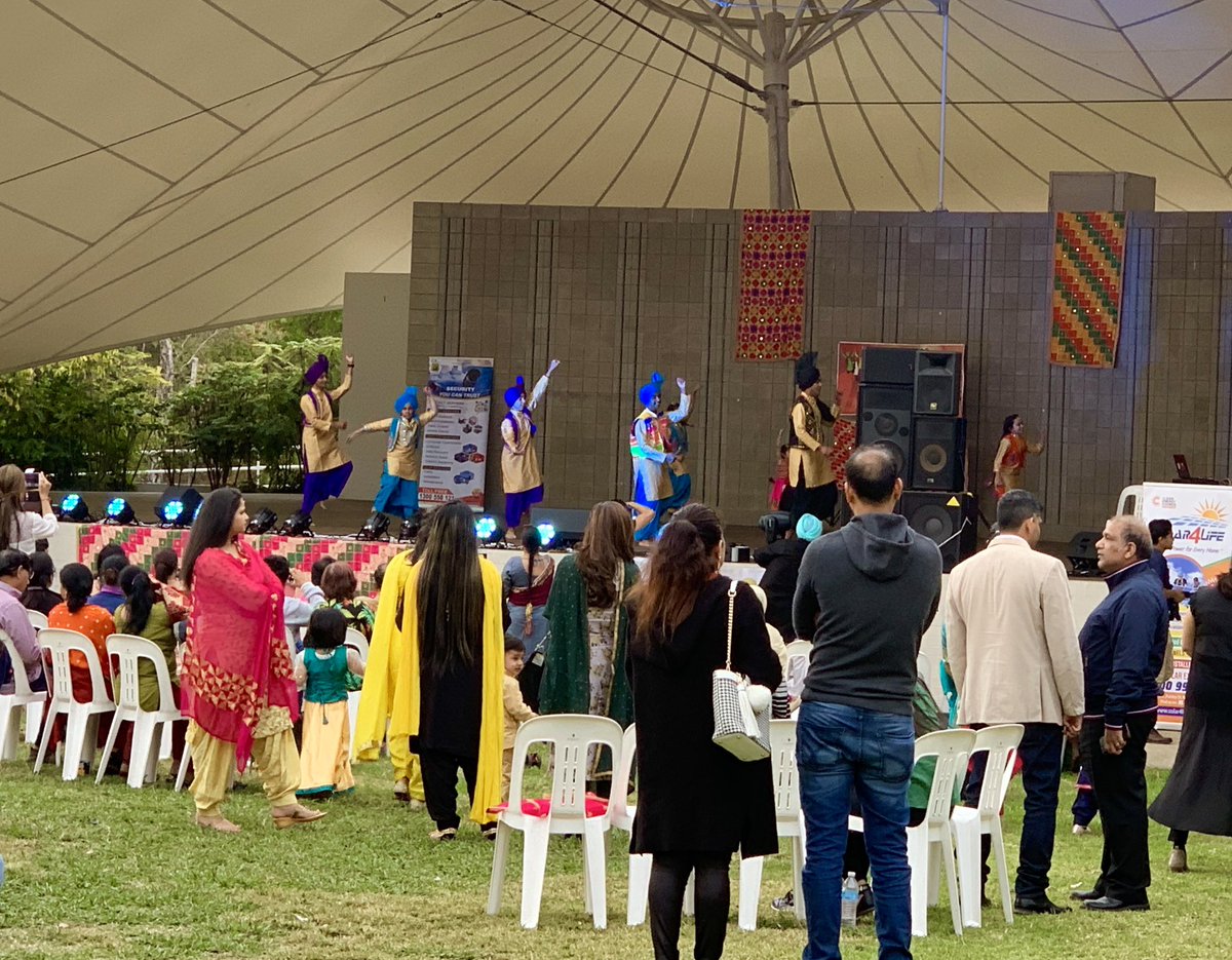ElizabethLeeMLA's tweet photo. You can always count on #Canberra’s vibrant Indian #community to put on a great event! Happy #Vaisakhi Mela to all our #Canberrans from Punjab and Haryana. #Thankyou for once again covering #Stage88 in so much colour, dance and music! https://t.co/wXpRVATrw2