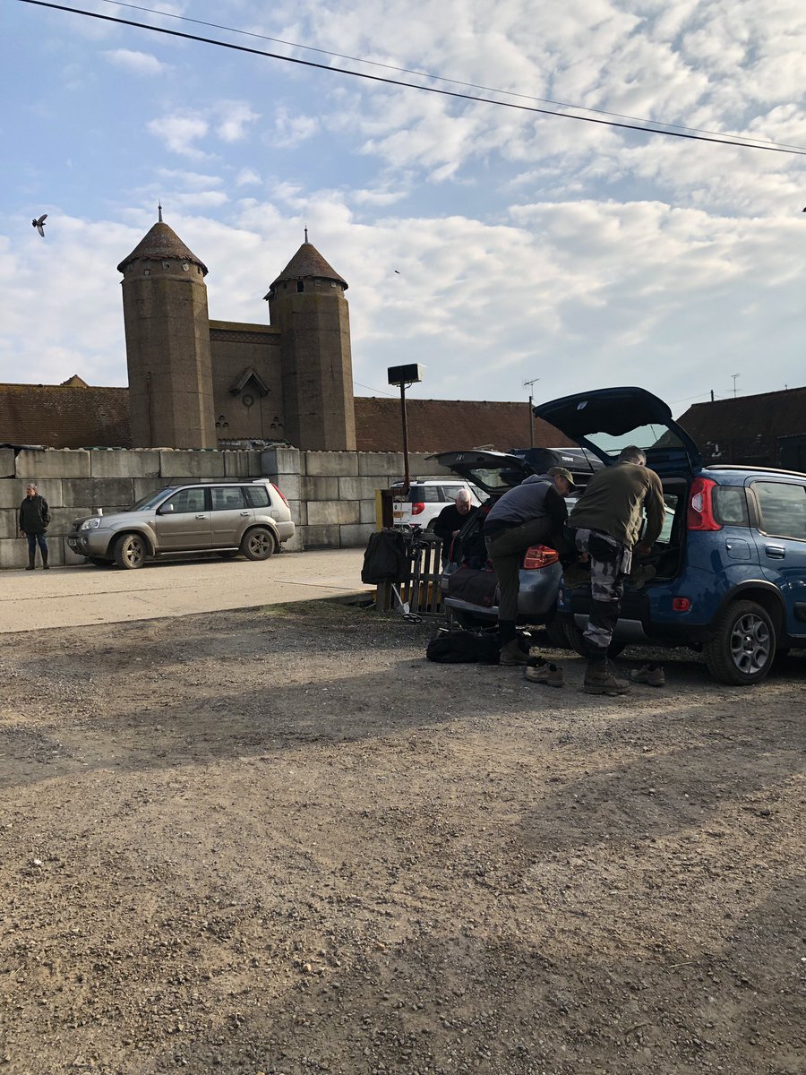 MWS Dig - kitting up the anticipation is building!! 15mins to the “swing off” good luck if your out today swingers 🐶👍🏽