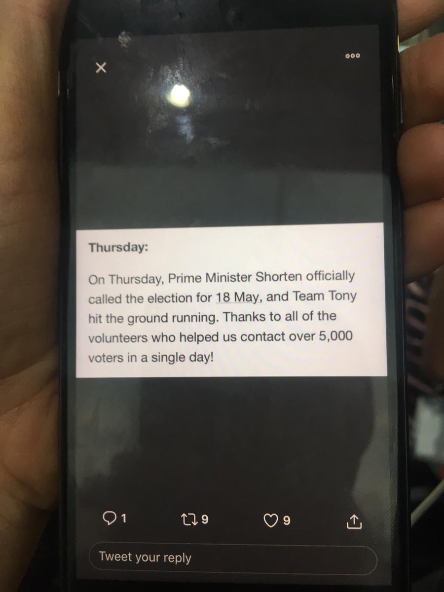 Shorten_Suite's tweet photo. Lovely message from @TonyAbbottMHR to supporters #PMShorten #auspol https://t.co/ZmkPaFlC34