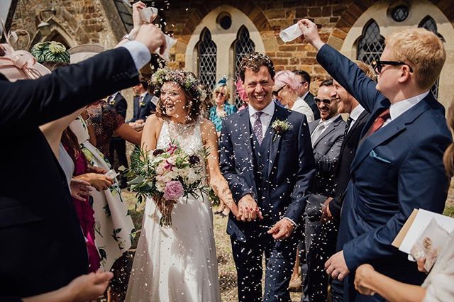 Hope you’re all practising your confetti arm swing for the season ahead. We expect big things. // @sianyfikry @maggiesotterodesigns //
#destinationweddingphotographer #weddingphotographer #bestukweddingphotographers #liveforthestory #naturalweddingphotos… bit.ly/2KyKTya