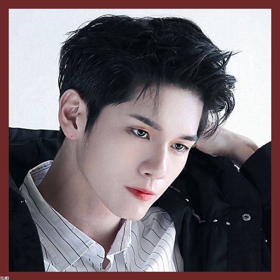Seeyou_ong's tweet photo. #옹성우 #OngSeongWu 🍷 https://t.co/IPxAN4O67G