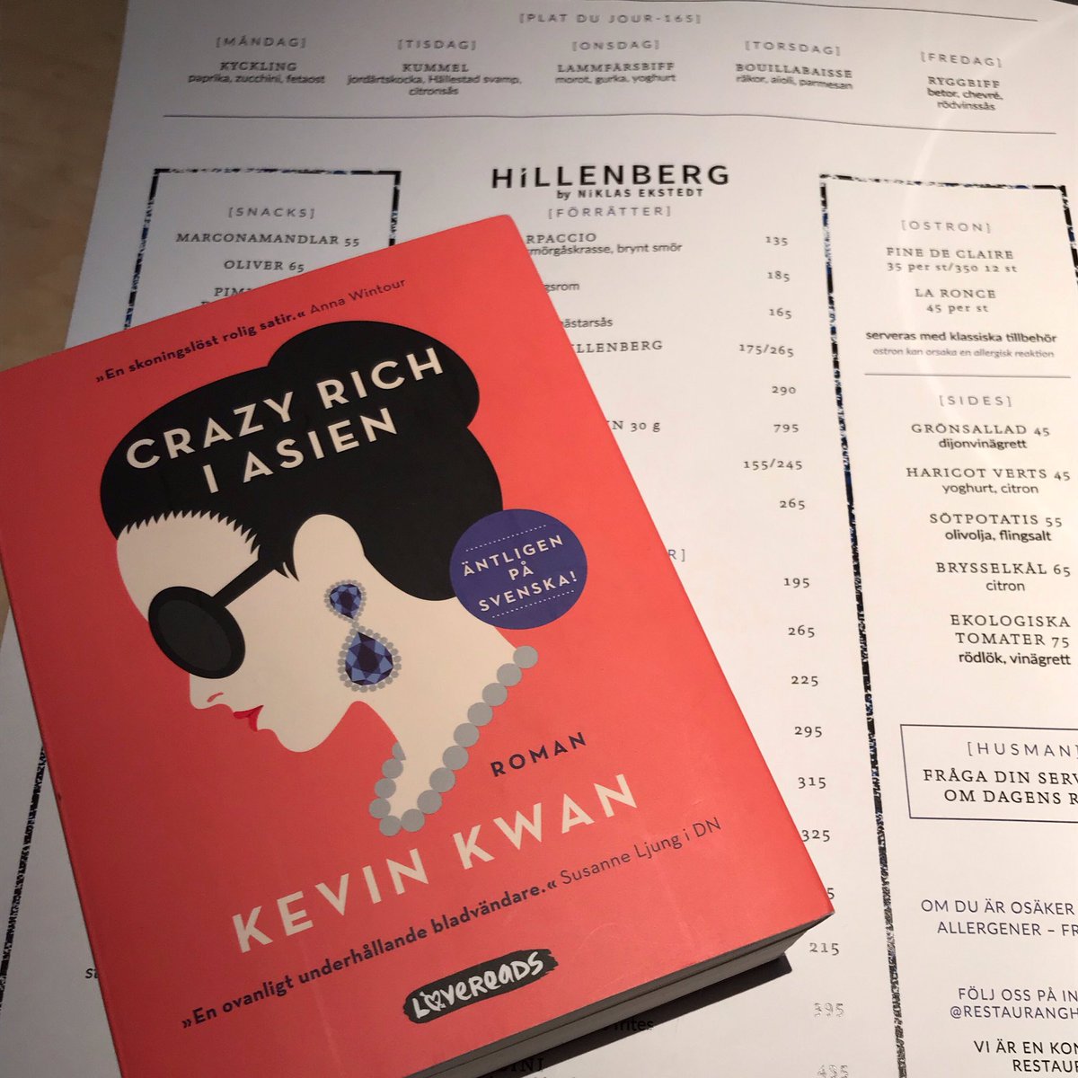 BYKWpodden's tweet photo. Fredagens lunch på #Hillenberg inleddes med lite läsning i väntan på trevligt sällskap. #crazyrichiasien #kevinkwan #lovereadsbyforum https://t.co/vQ71O1GSHf