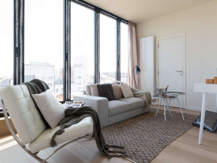 CardboardOffice's tweet photo. Ontwikkelaar Estate Group laat ons een mooi project inrichten. Amerikalei 66 is een knap renovatieproject waar we een luxe inrichting mogen plaatsen. Met een sfeervolle inrichting verkoopt uw vastgoed tot 6 keer sneller.
#nieuwbouw #vastgoed #immo
https://t.co/7d9Hq3Fpbq https://t.co/YiPRApivbt