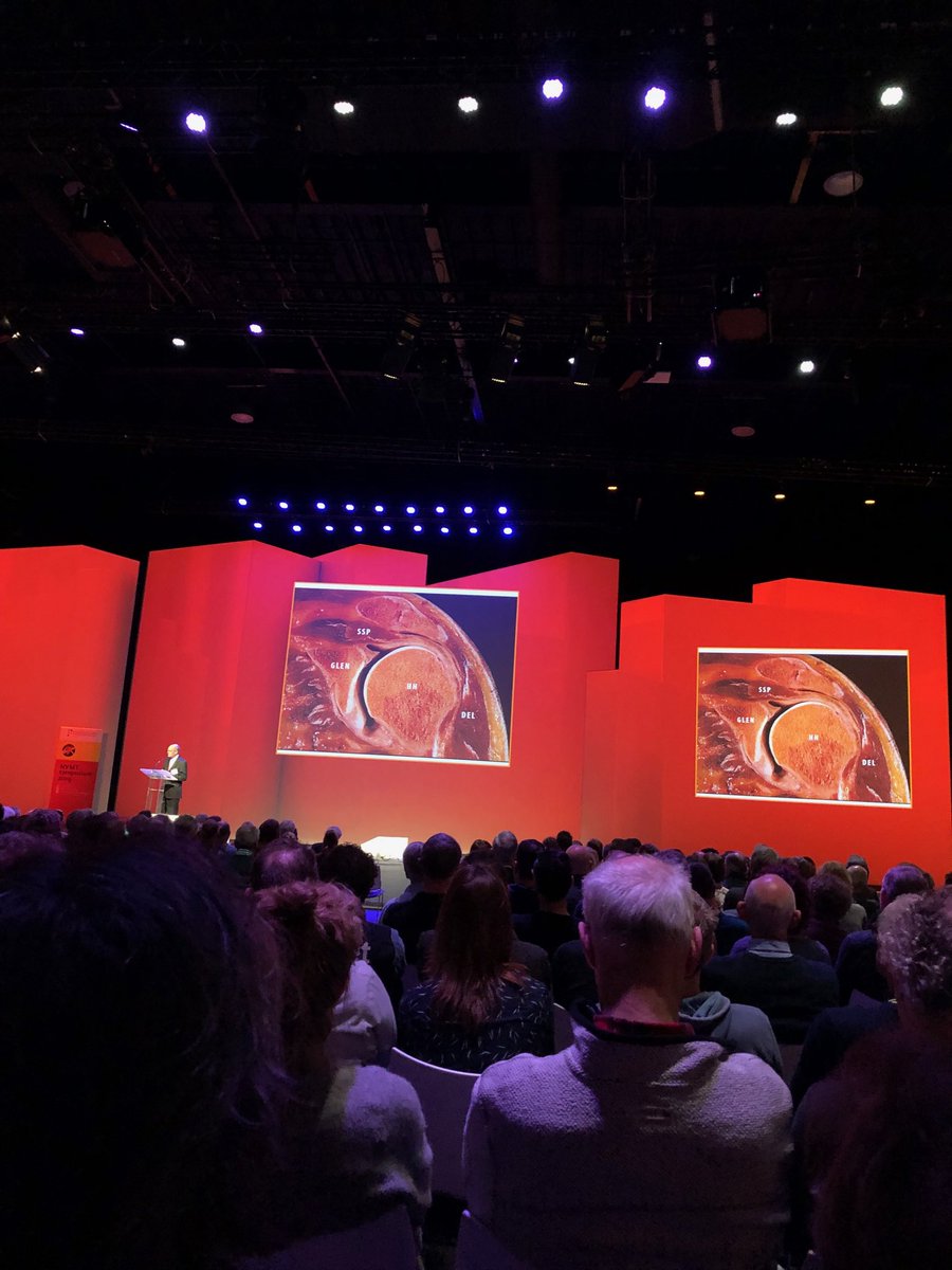 HeerdeRon's tweet photo. #MT2day #nvmt goed begin van  congres bij NBC https://t.co/as1mf1mt6s