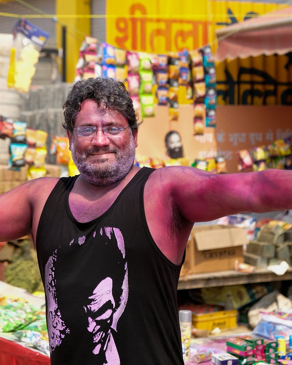 Andeol_Photo's tweet photo. holi #holi2019 #happyholi #india #delhi #newdelhi #portrait #travel #street #happiness #india #indianphotography #indiapictures #incredibleindia #travelphotography #streetphotography #photo #rue #street #colours #nationalgeographic_ @NatGeo #andeolphoto #andeol https://t.co/eW0fGlqyLi