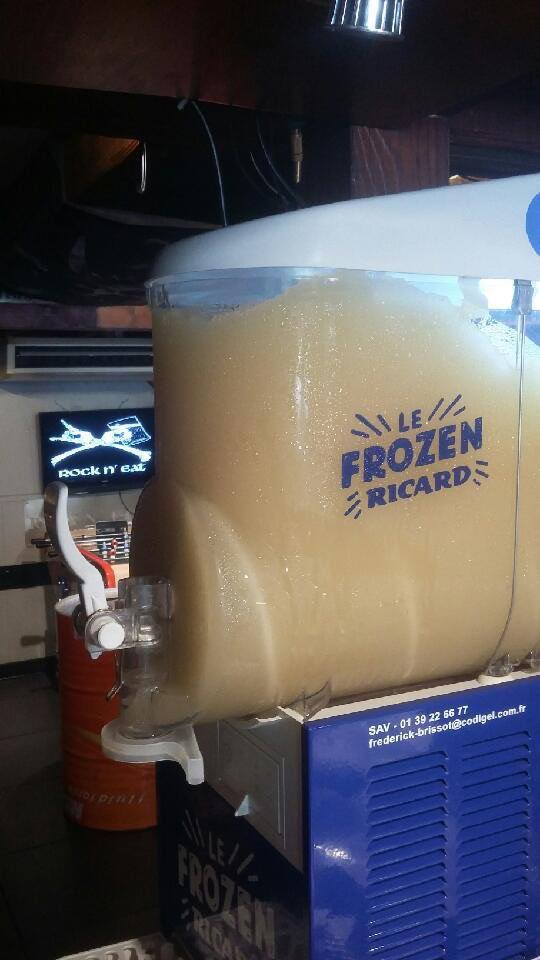 Qui est le roi des connards/clochard qui a inventé ce truc ?