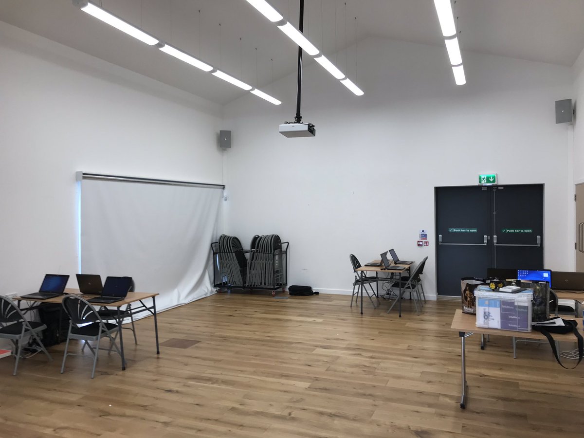 codercastlemilk's tweet image. Ready to go this morning 🙂