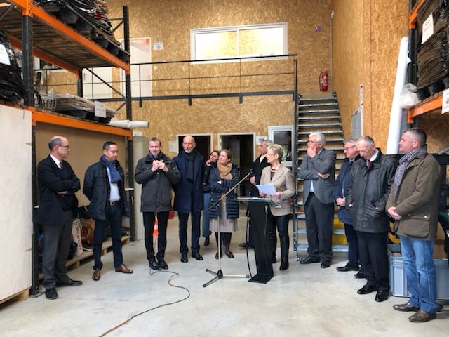 JPDugoinClement's tweet photo. Inauguration de l’atelier du réemploi de la recyclerie du Gatinais, financée et soutenue, entre autres, par la région @iledefrance le @CDEssonne l’@ademe le @siredom le @ParcGatinaisFr ...
#zerowaste #ESS #ZéroDéchet https://t.co/sXiHc1k1xF