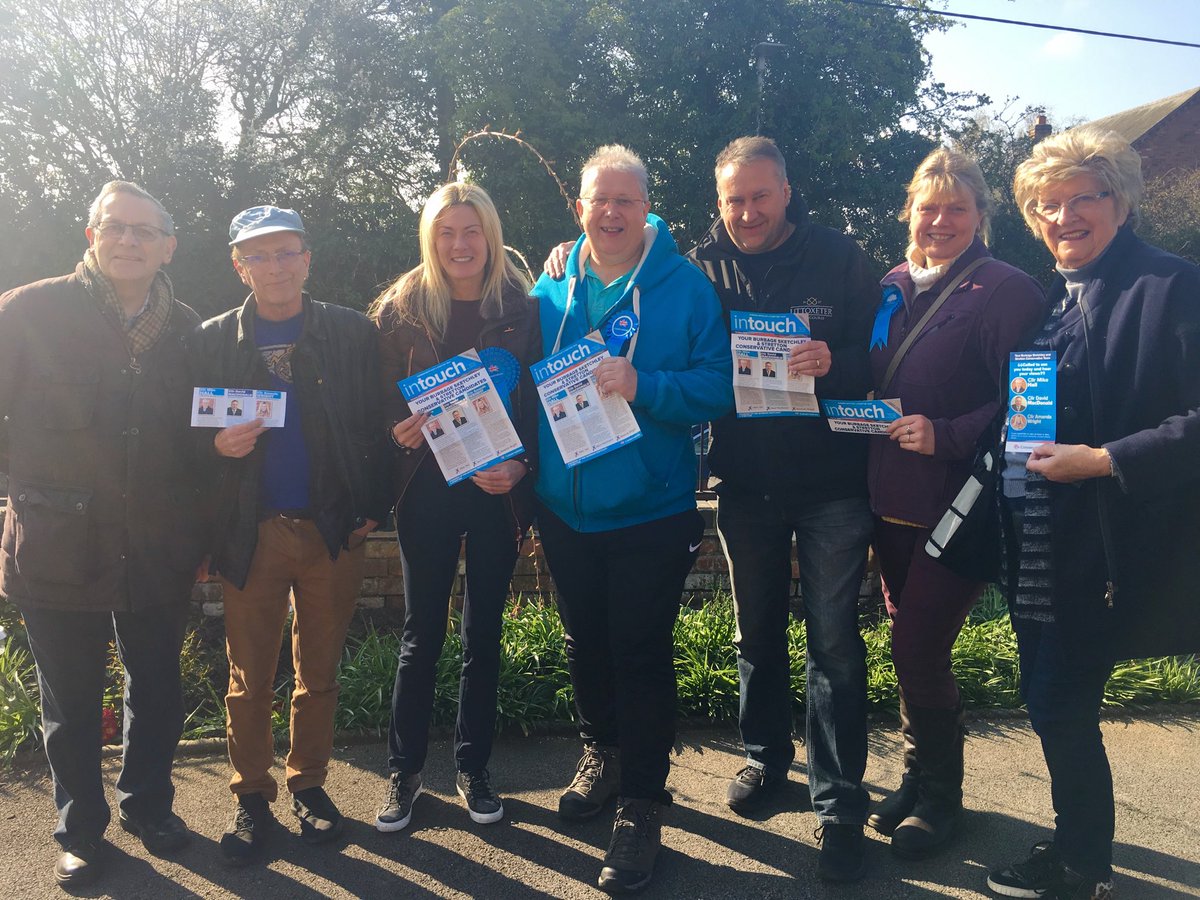 Amanda_Burbage's tweet photo. Out and about campaigning in Burbage Sketchley Stretton #Amanda_Burbage #DaveMacDonald https://t.co/TX1zWcuB6S