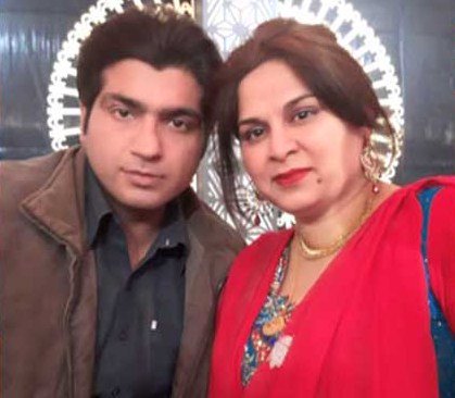Nawaiwaqt_'s tweet photo. بھارتی خاتون پاکستان بھاگ آگئی، گوجرانوالہ کے سلیمان سے شادی رچالی
https://t.co/3gUD9NrBeu
#IndianLady #LeftIndia #ReachedPakistan #GotMarried #Pakistani #Gujranwala @ForeignOfficePk @pid_gov @PMOIndia @MoIB_Official https://t.co/wvLmouIunc