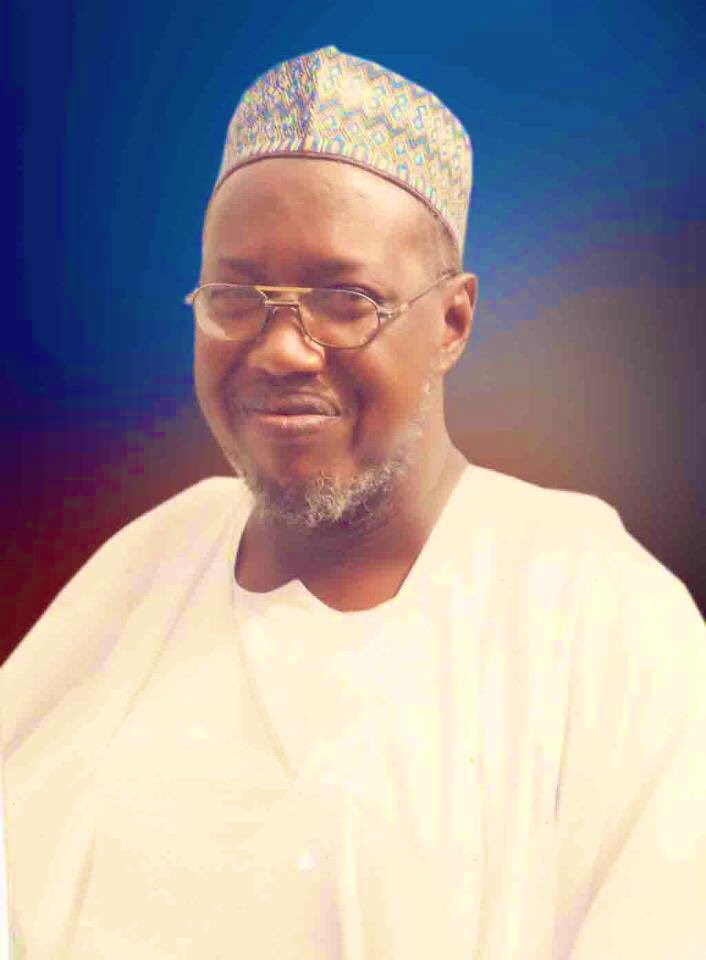 BashirAhmaad's tweet photo. Exactly 12 years without our Sheikh, Jaafar Mahmud Adam, one of my best teachers. Sheikh Jaafar, an Islamic scholar was assassinated on April 13, 2007 while leading the early morning prayer (Subh) at the Dorayi Juma'at Mosque in Kano. May Allah SWA continue to light up his grave. https://t.co/9ooqMOlMzh