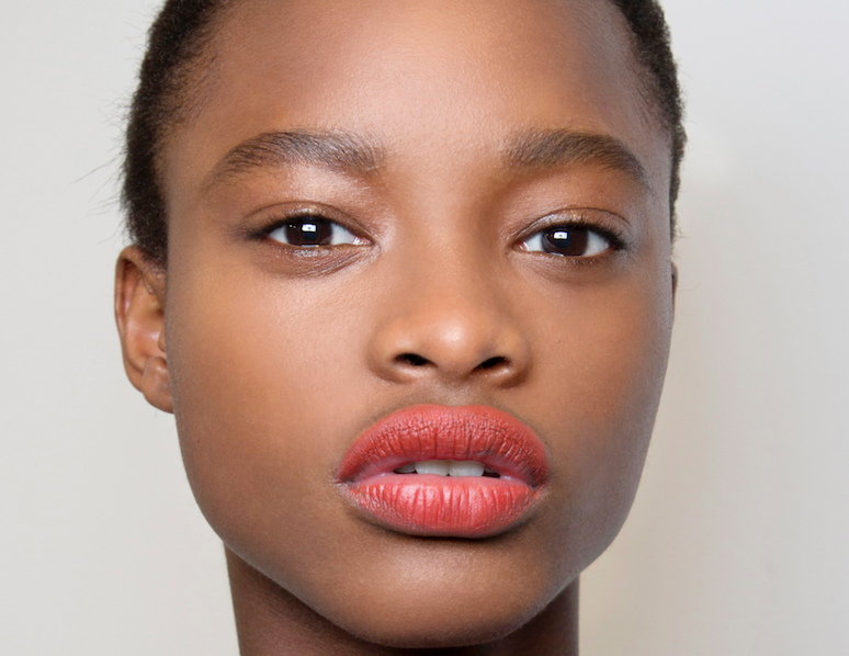 SkinBodyRenewal's tweet photo. To put it simply, your skinโs barrier function involves the uppermost layers of your skin & its ability to do two things - keep moisture in & keeping irritants out https://t.co/qbsckygn9e
#SkinRenewalSA #skin #skinbarrier #barrierrepair #reactiveskin #beauty #BusinessEssentials https://t.co/eciTP3ZNoq