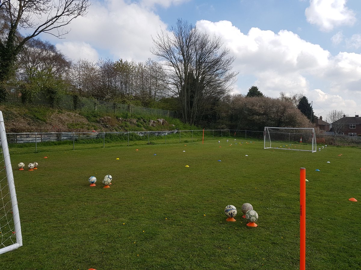 MrBushell19's tweet photo. Saturday morning Fun and Development.
Mini Hammers 
@cradleytown @Chrisbutts8 https://t.co/8utz5T58vC