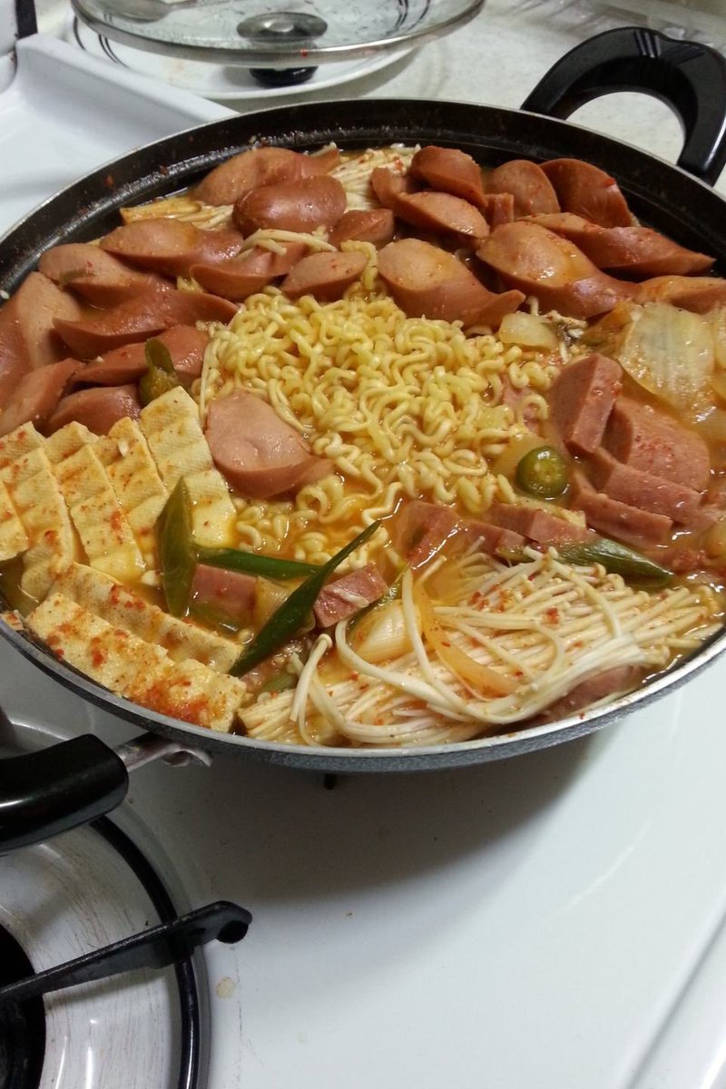 chynnawebley's tweet photo. π» NEW POST π» Interview with a Fellow Foodie // 01 w/ @aigoos π
https://t.co/LzmyRuZZKU
#bloggerstribe #BloggingGals #TheClqRT #LittleBlogRT #allthoseblogs #teacupclub #influencerRT #RTAllBloggers #bloggerclan #BloggerLoveShare https://t.co/7trV9F20bW