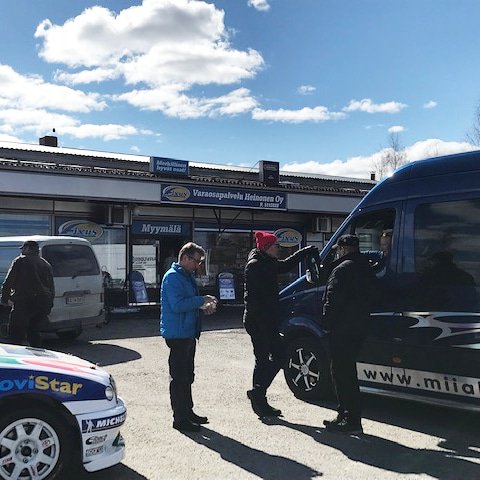 JariLatvala's tweet photo. Eilen Varaosapalvelu Heinonen Oy:ltä!

#heinonen #alavus #tuuri #81 #vaalit2019 #kiertue #äänestys #sanatteoiksi  #kortesjärvi #korsnäs #kokkola #kaustinen #kauhava https://t.co/gHvuNZbSVq