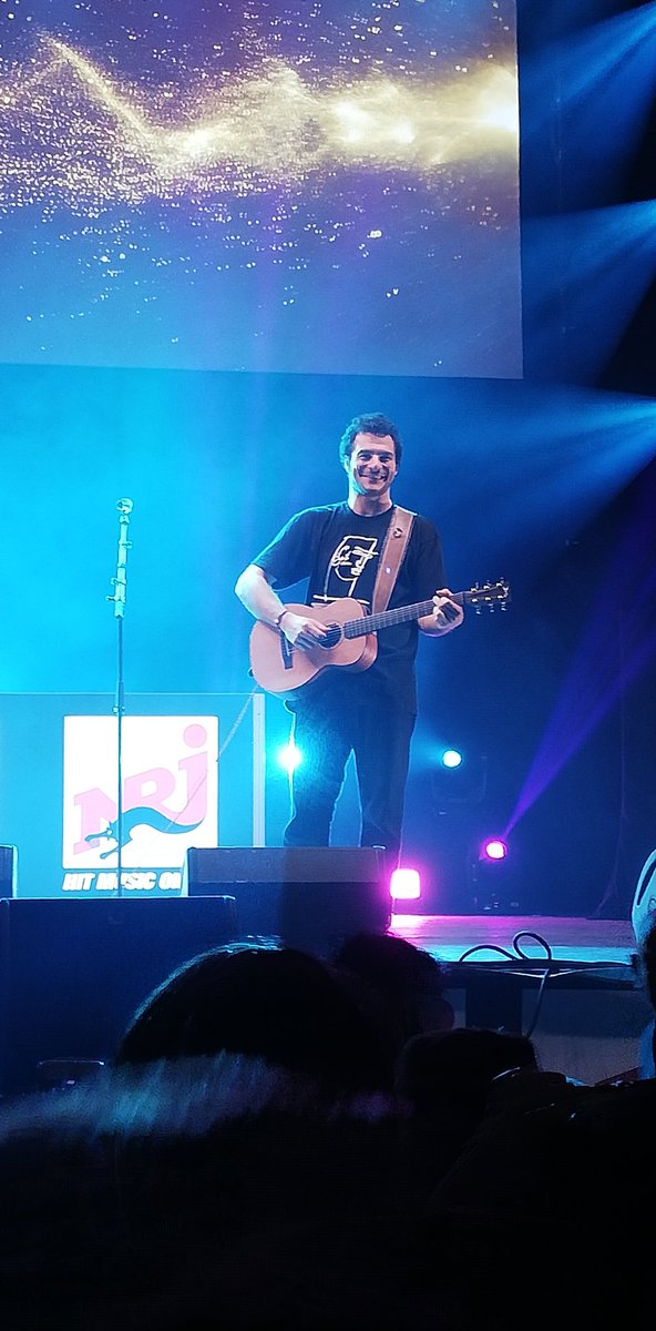 Petitelalalie's tweet photo. Une super soirée avec le #NMTNantes en compagnie de Jenifer et Amir ! ❤️😱
Merci @nrjnantes 🔥 https://t.co/AuFVyMtiQB