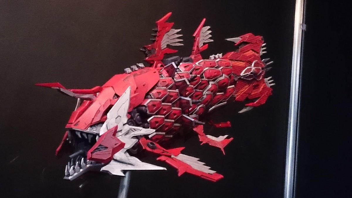 io_takuya's tweet photo. ファイアーフォッスル
遅刻したけどいちおー間にあった!

…展示1時間弱だったけど

なんとかデータゼロから1週間で完成させたぜ
お待たせいたしました

#16bitModels https://t.co/CNtY63zICO
