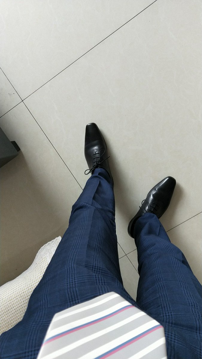 mastersuitgary's tweet photo. what's up? https://t.co/WJa8ve2fbW
