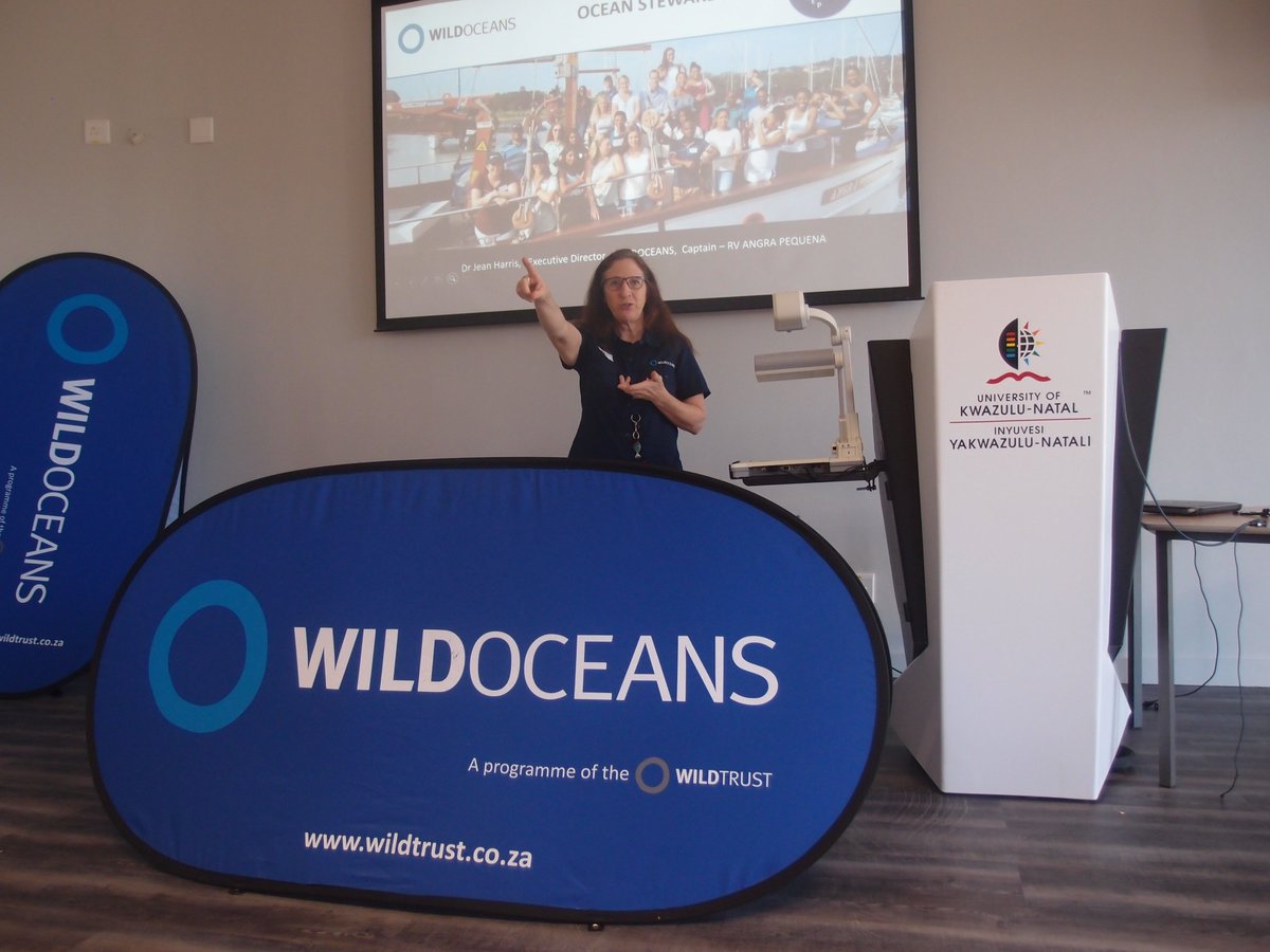 WILDOCEANSSA's tweet photo. Dr @JeanMHarris gives an overview of the NRF-ACEP biodiversity projects as well as an update on MPA expansion.
#IntroDay https://t.co/LwxCmqXQE1
