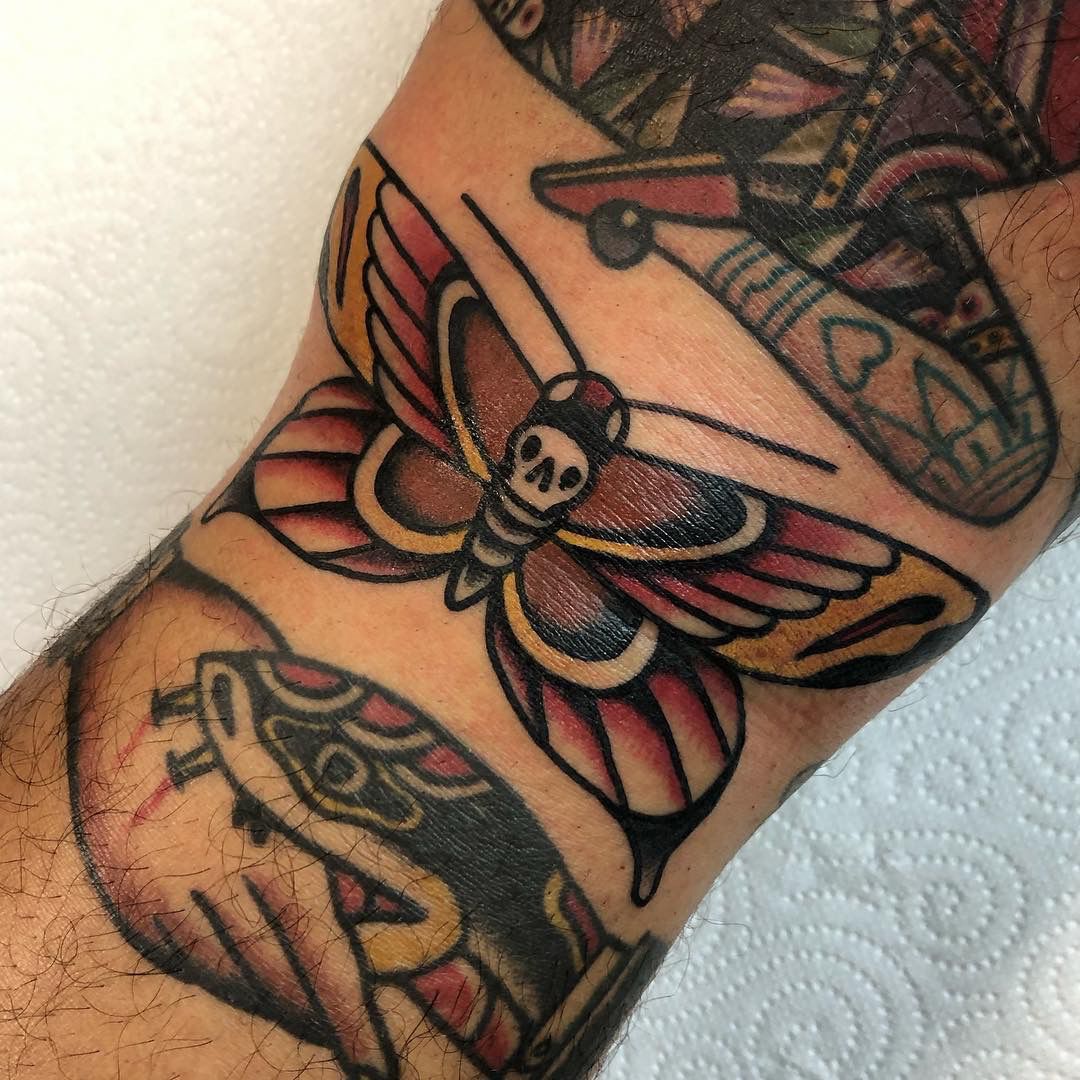 TattooClaw's tweet photo. Space with @shitjesus this morning. Call 0114 3271411 to grab it.
.
.
.
#sheffieldtattoo #sheffielduni #sheffieldhallam #sheff #sheffieldissuper
#independentsheffield #sheffieldbusiness #yorkshire #southyorkshire #yorkshiretattoo #southyorkshiretattoo https://t.co/GUZVbOvfWD