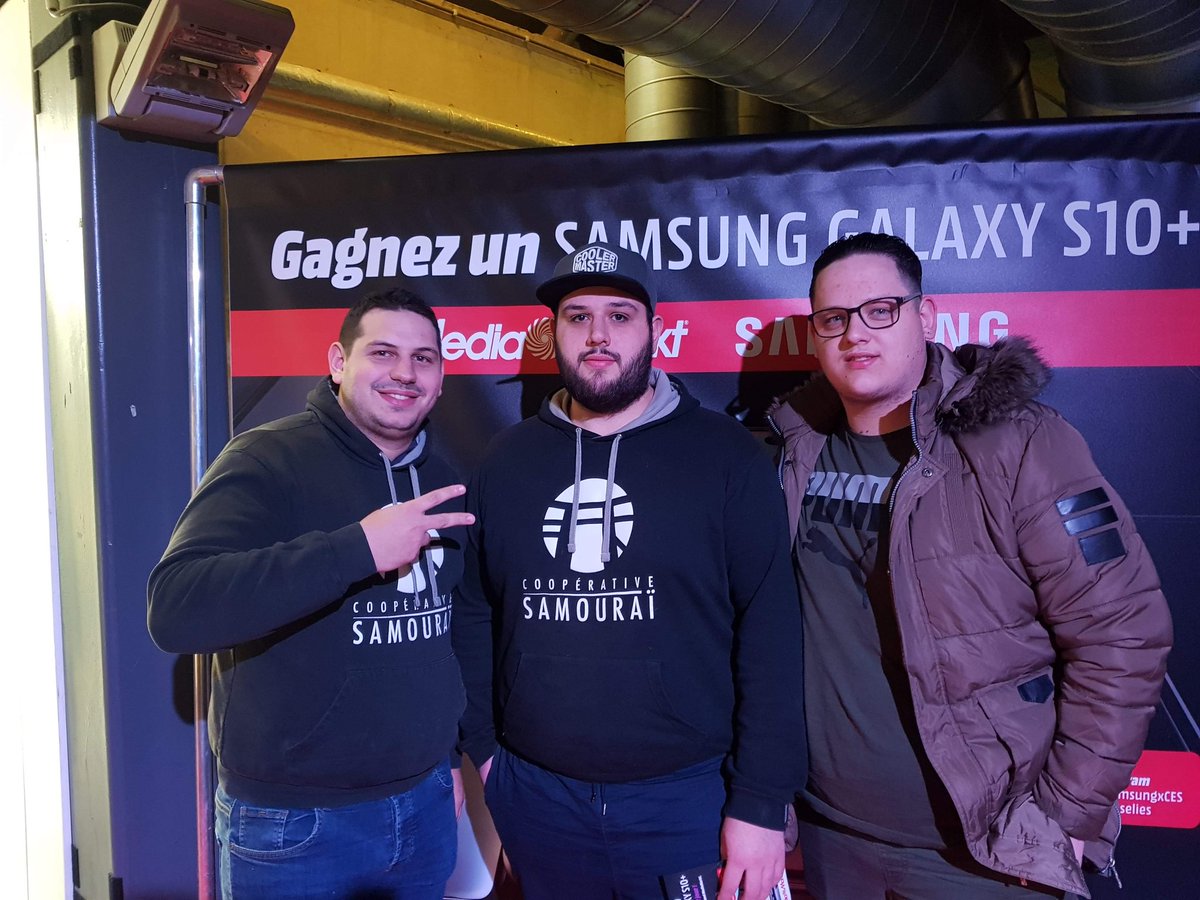 lpktank's tweet photo. Lets go donner de la force ! @G2esports @CharleroiEsport @samouraicoop @absenevieva @jojoplay59 @TeamLDLCFR @gamelegion https://t.co/rTIkNhJ2gJ