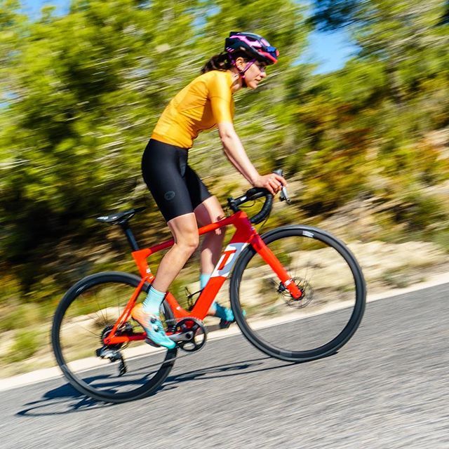 I'm in love with the Exploro because it fits my lifestyle to perfection. Wild and free in the sense that allows me to go everywhere beyond the road. Its versatility is what makes it the perfect bike for me.

A professor I had during my PhD studies, told … bit.ly/2GjOImy