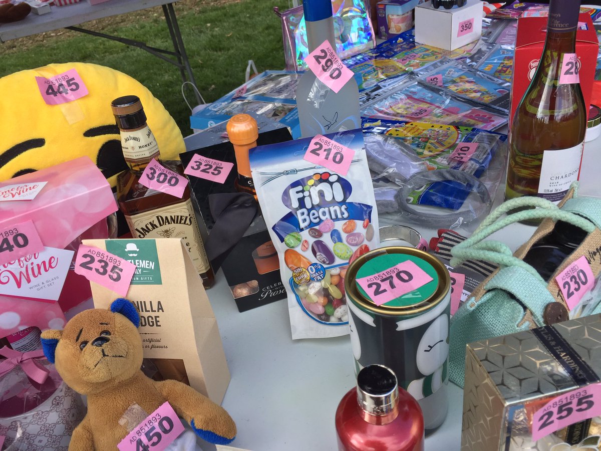KirkleesYEN's tweet photo. Come check out our tombola at today’s #MayorFest ! @GreenheadOf @KirkleesMayorCh @RSPCAhx @KirkwoodHospice https://t.co/baFkEaLnww