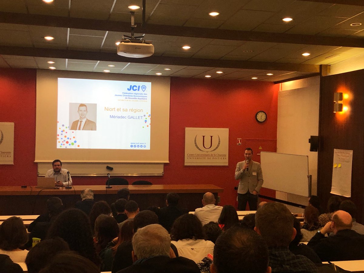 En Assemblée Générale. Journée régionale de formations de la Fédé régionale des Jce de Nouvelle Aquitaine au Centre Universitaire de la Charente à La Couronne Angoulême.