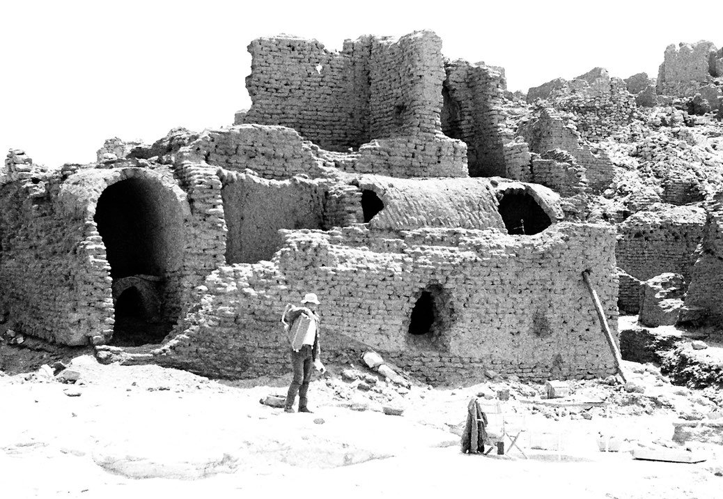 gebel adda 100AD #historyxtthe now-flooded fortified city was built during the (late) meroitic - (mukurian) christian era <1st -15th century AD> the site includes a meroitic stonewall and temple, christian palace, a number of churches and numerous houses <continued...>