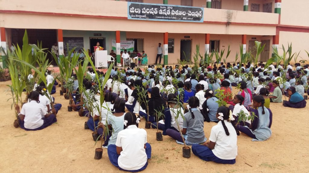 cgrindiaimpact's tweet photo. Doulthabad Plantation

#CouncilforGreenRevolution #Plantation #Tree #PlantationofTrees #Environment #EnvironmentDevelopment https://t.co/MyvoYDGdhc