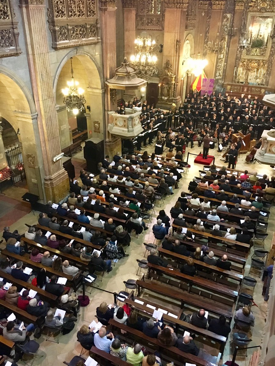 Concierto en la basílica de la Merced. Ayer viernes 12 de abril. Éxito total. A finales de mes el siguiente......