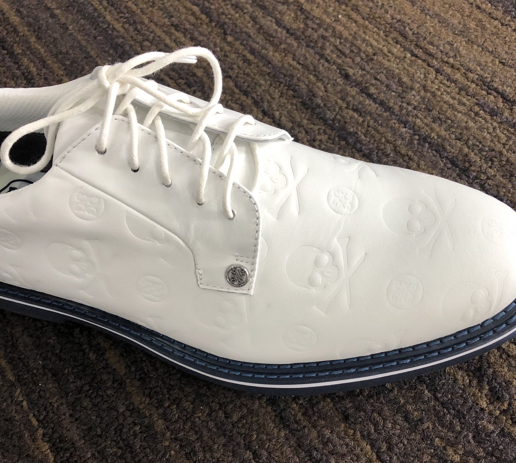 Peter millar skull sale and crossbones shoes