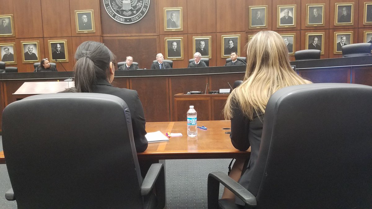 abalsd's tweet photo. It's critique time from our panel of judges, which includes @ABAPresident Bob Carlson. #ABANAAC @BaylorLawSchool @StMarys_Law https://t.co/ptgKnnx9Ux